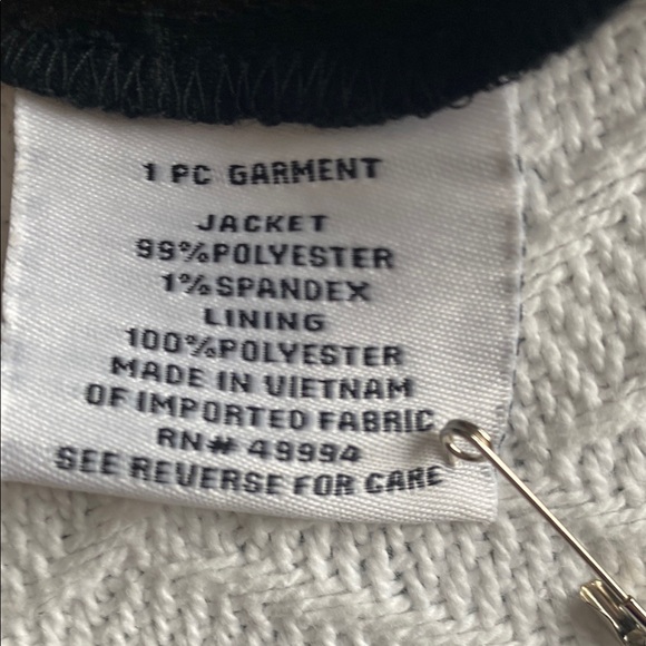 Black Textured Women's Sweater - Picture 6 of 7